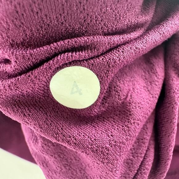 Lululemon Vintage Take Flight Skirt Skort Dewberry Size 4 Tennis Pickleball Walk - Picture 4 of 4